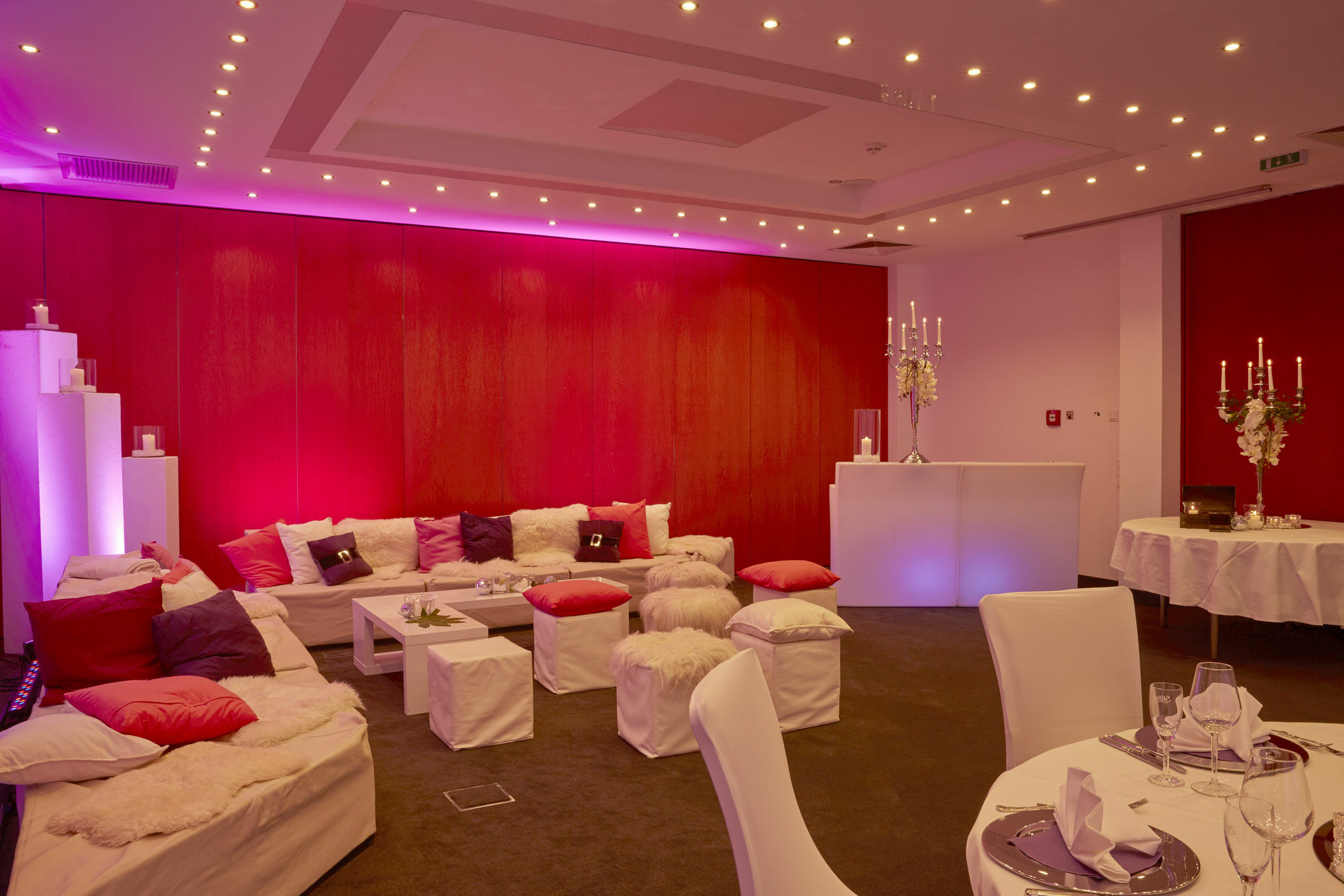 H+ Hotel 4*